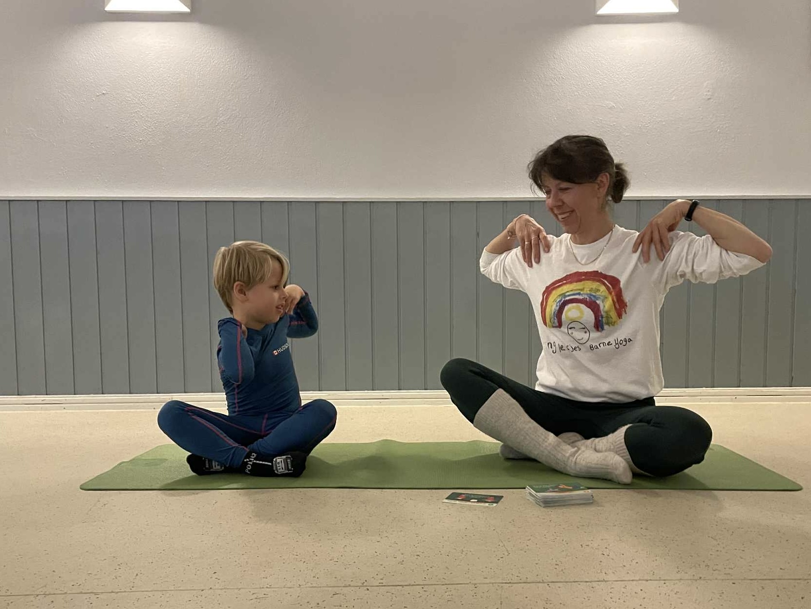 Mini-barneyoga retreat!